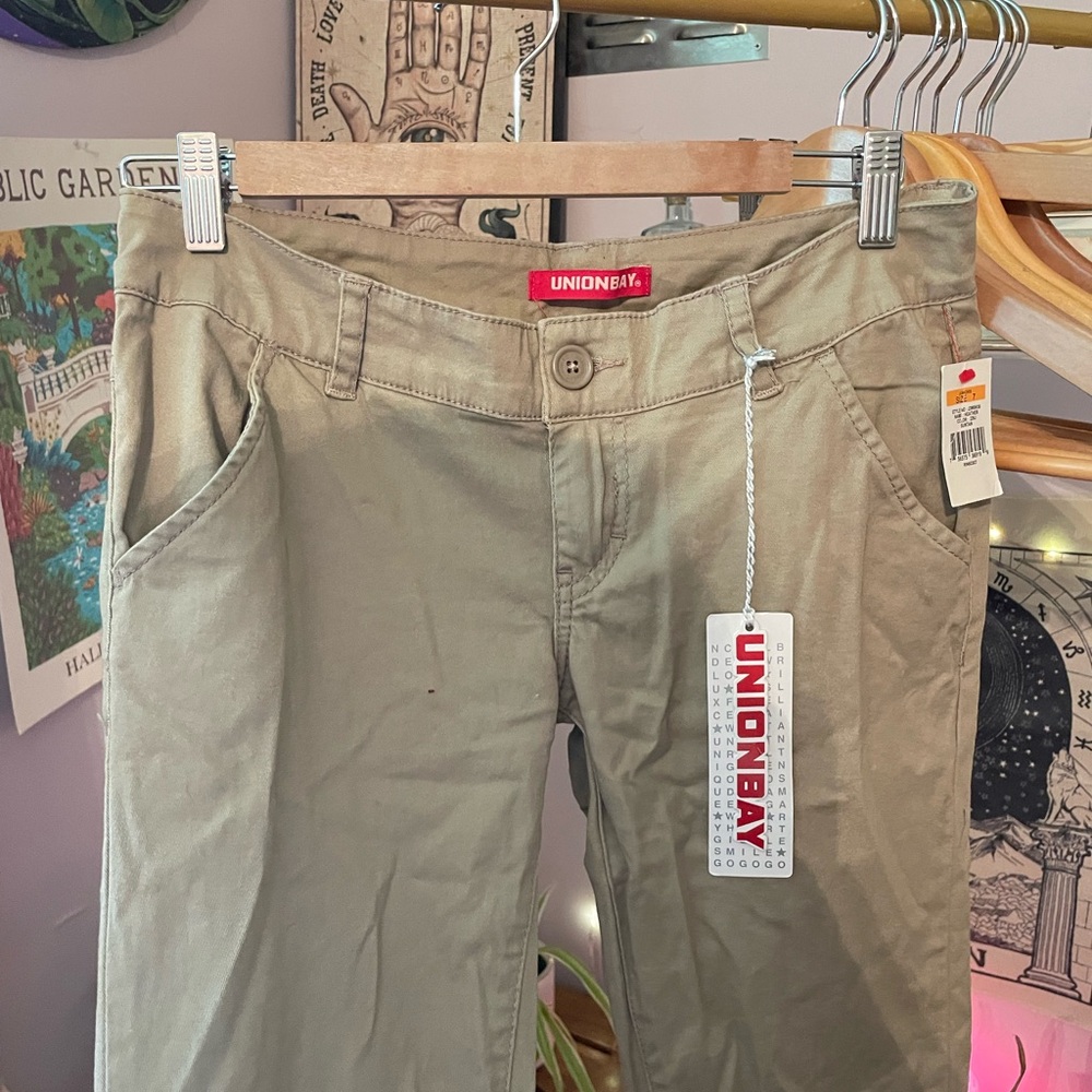 UNIONBAY NWT Low Rise Flare Khaki